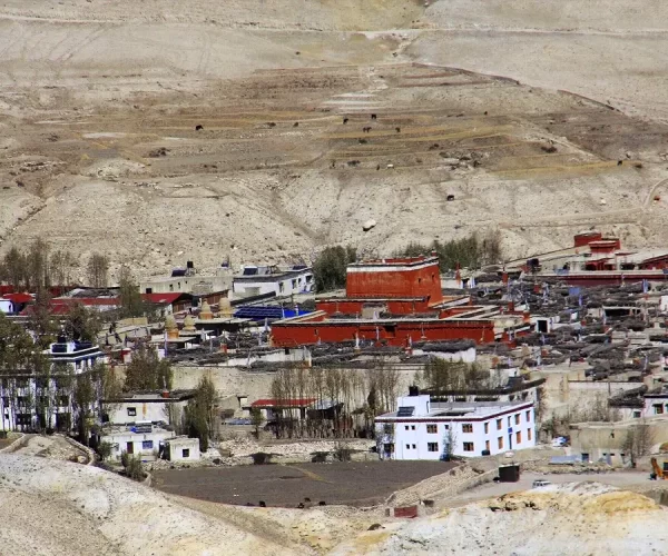 Upper Mustang Trek 17 Days
